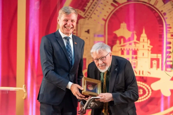 7b0339f2 7ba0 4a77 9cc3 Fd8da2e88f06